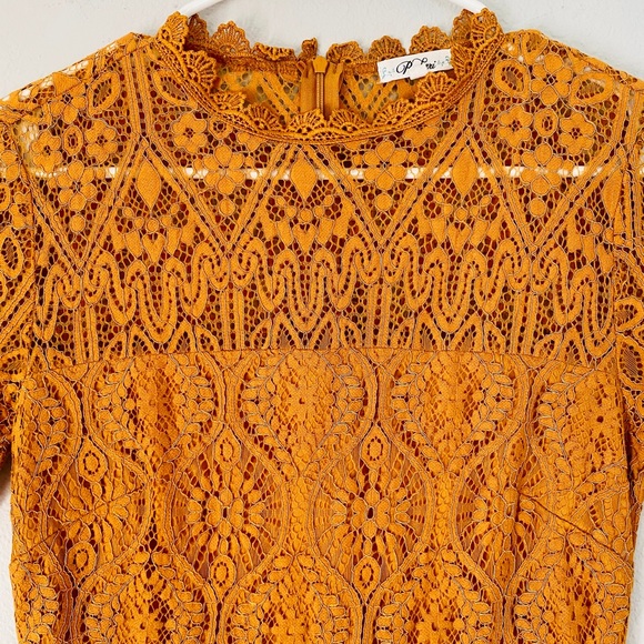 ☀️Roxberi- Golden Lace Embroidered Dress VTG Style - Picture 5 of 12